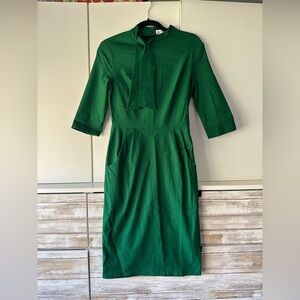 muxxn green dress | Dresses | Muxxn Emerald Satin MO-SALEEDIT